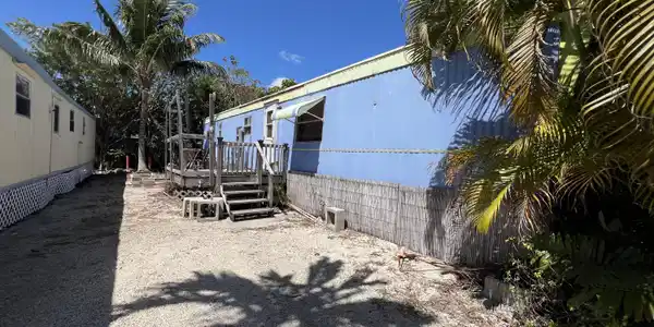 29859 Overseas Highway