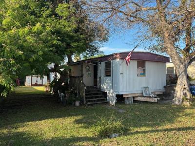 A33 8th Avenue