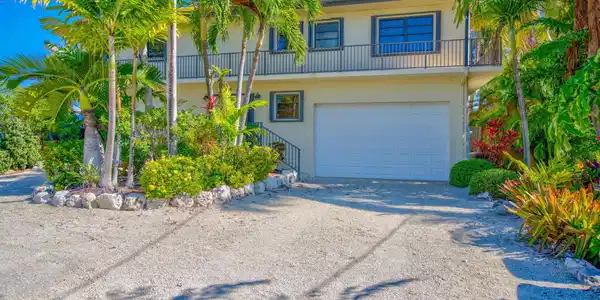 564 Sombrero Beach Road
