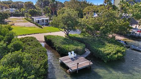 192 Harborview Drive