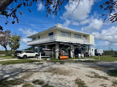 27821 Leeward S Road