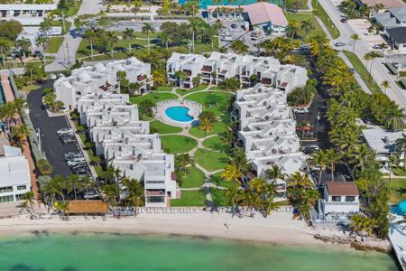 601 W Ocean Drive