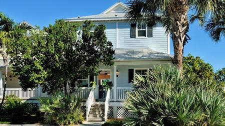 55 Coral Way