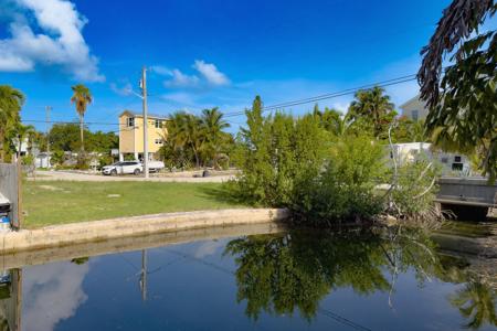 1A Palm Drive