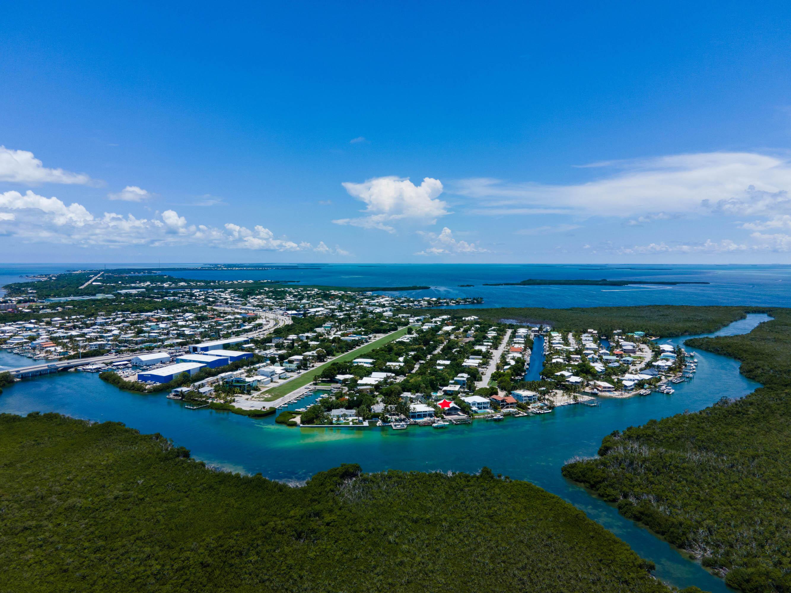 Image 4: Tavernier Creek