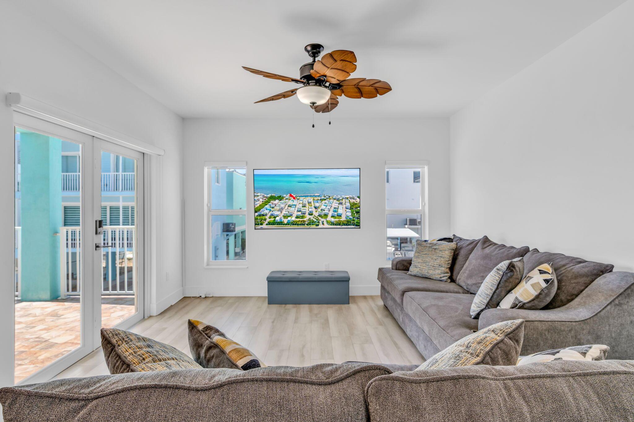 Image 4: 7-web-or-mls-Key Largo Ocean Resort 175