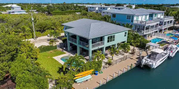 831 104 Street Ocean