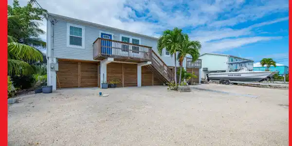 786 Jamaica Lane