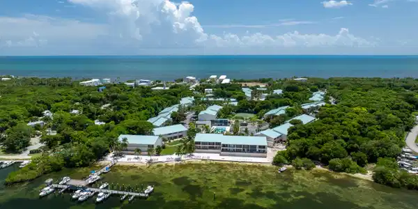 87200 Overseas Highway