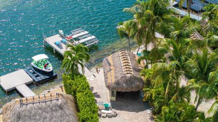 2950 Overseas Highway