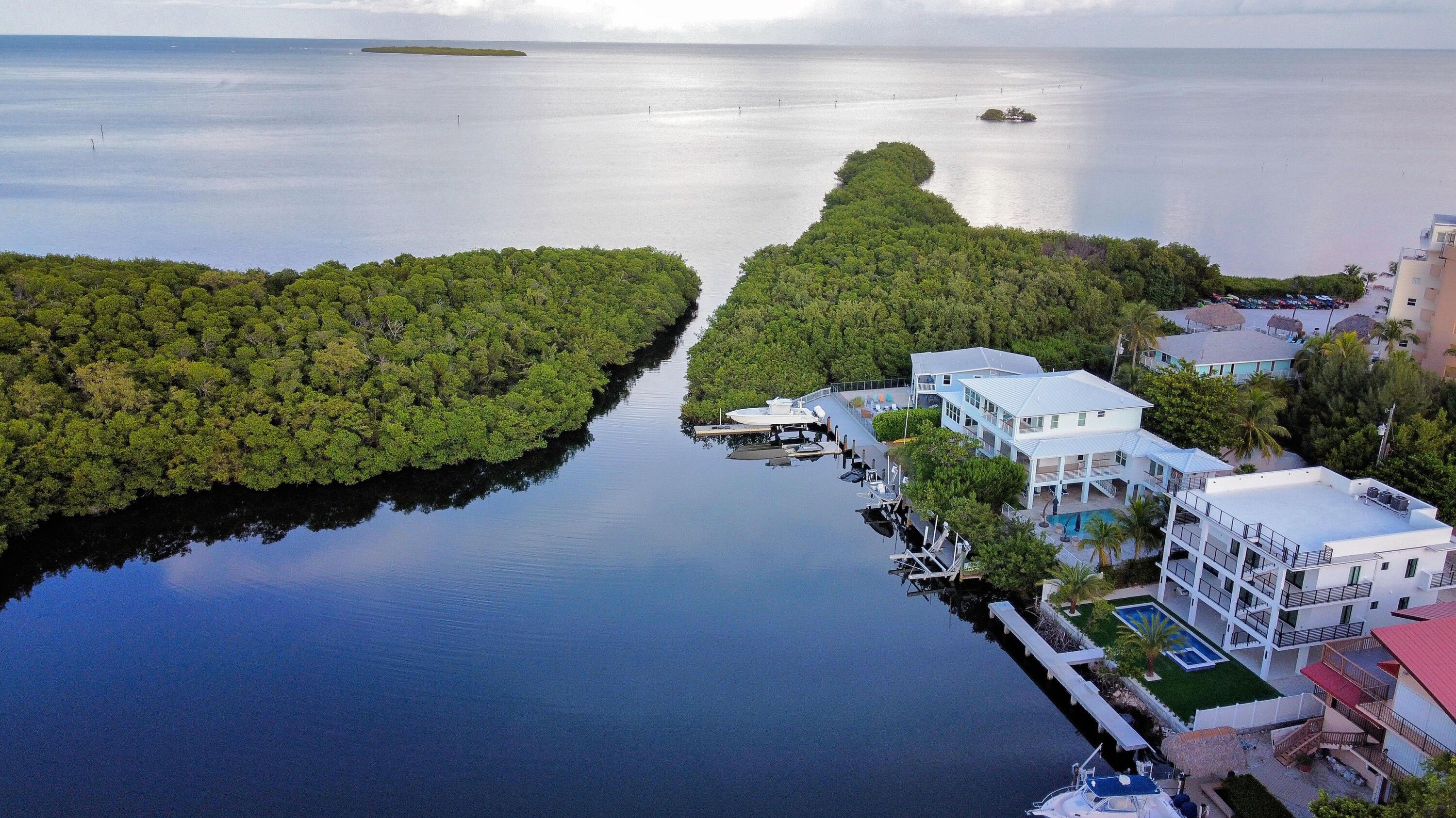 Image 3: dji_fly_20250830_185418_563_175659460308