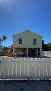 102 Snapper Creek Drive