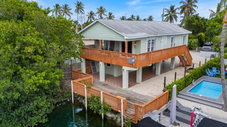 102 Snapper Creek Drive