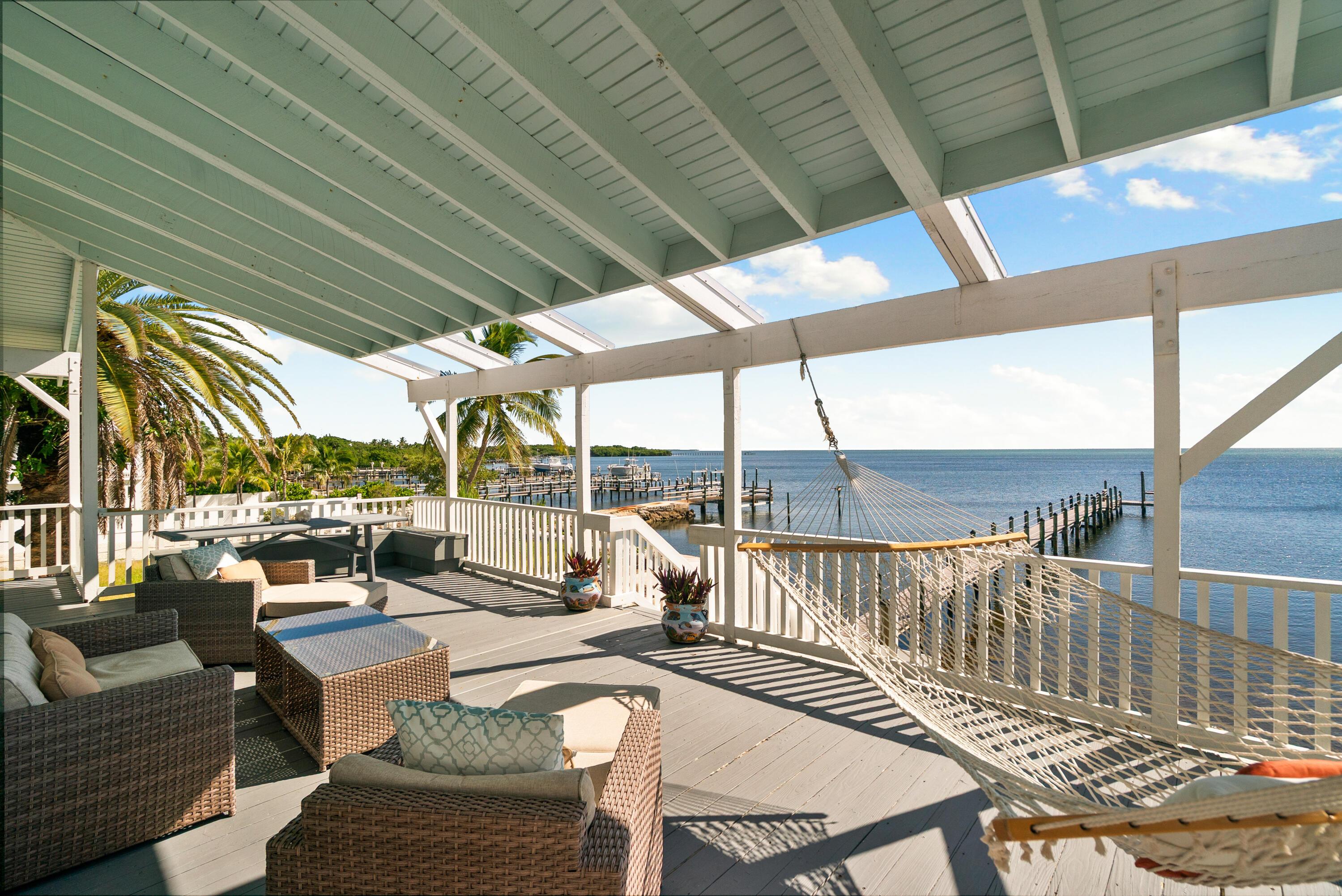Image 1: Oceanfront Retreat!