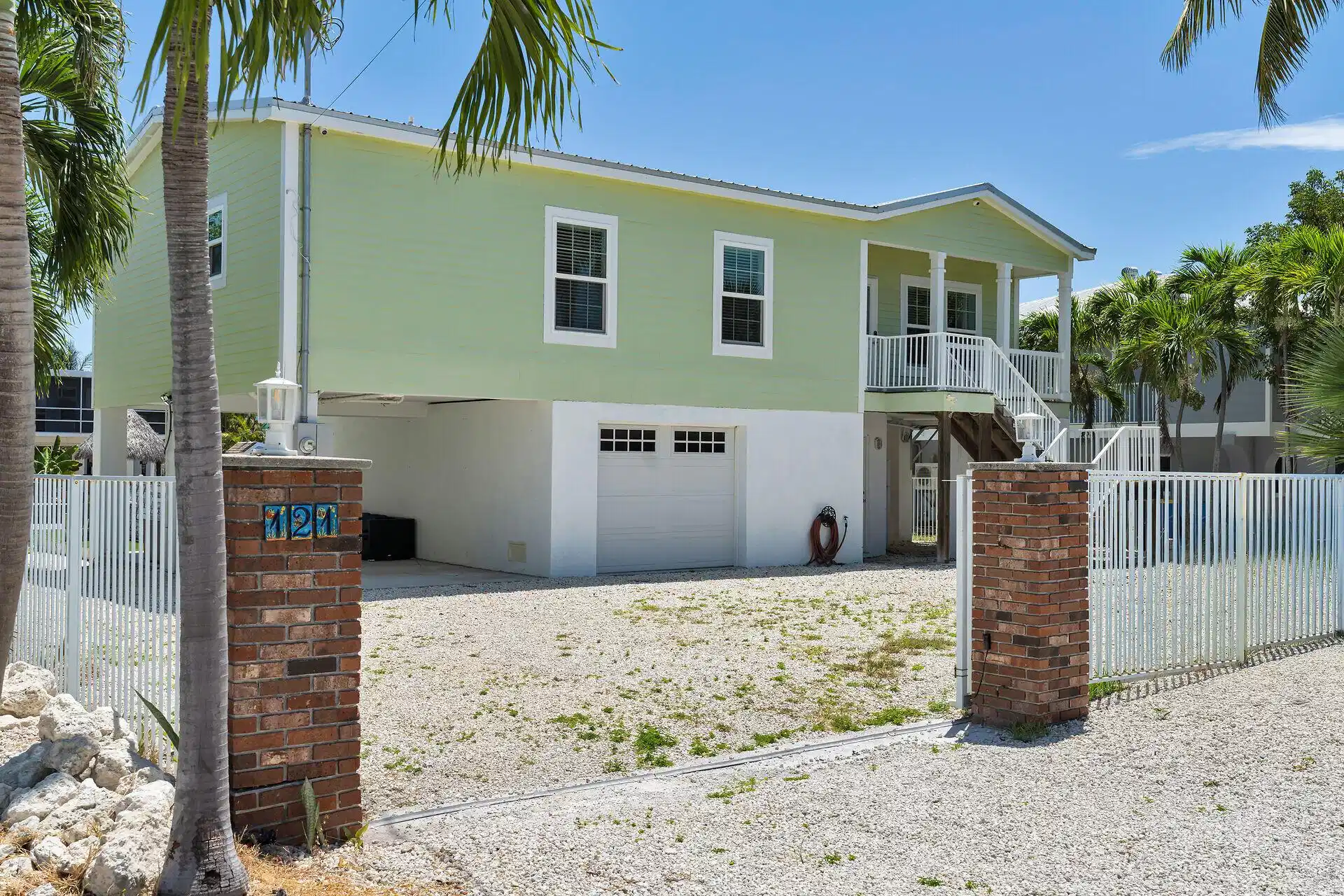Image 1: virtual-tour-358403-mls-high-res-image-1