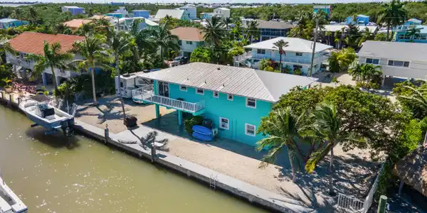 800 W 63Rd Street