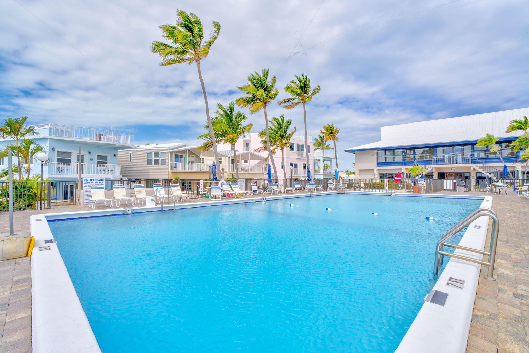 Image 2: 65821 Overseas Hwy