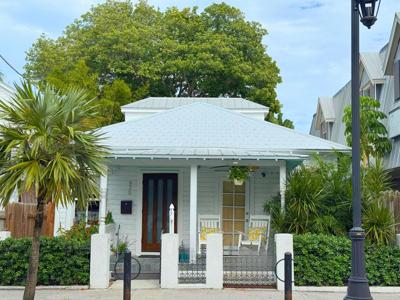 625 Whitehead Street
