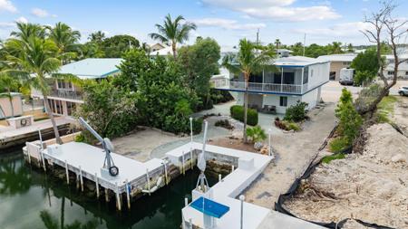 311 Buttonwood Circle