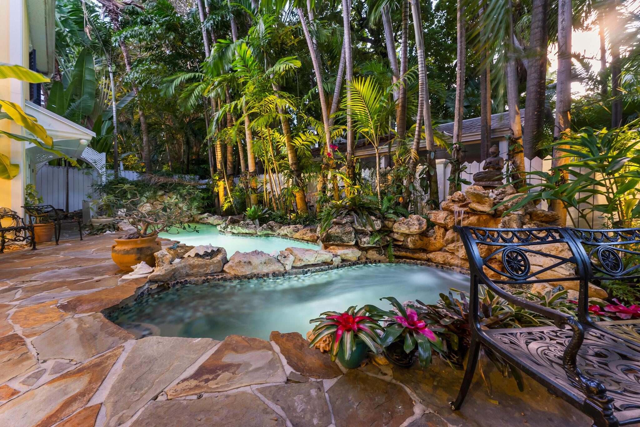 Image 4: Twilight Shot of Pool & Spa