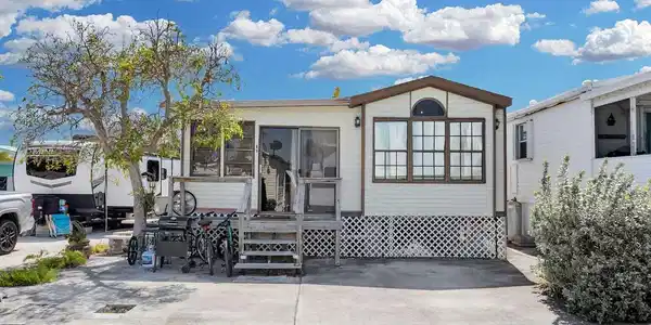 55 Boca Chica Road