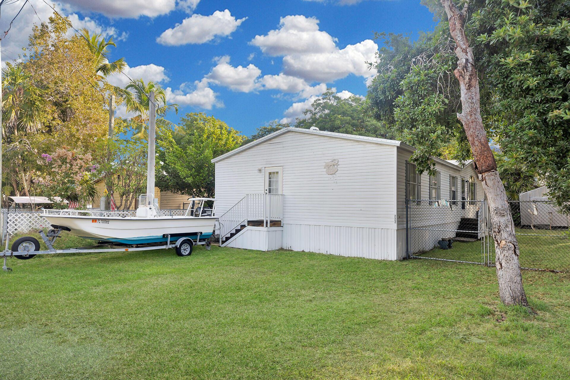 Image 2: 222 Cuba Rd