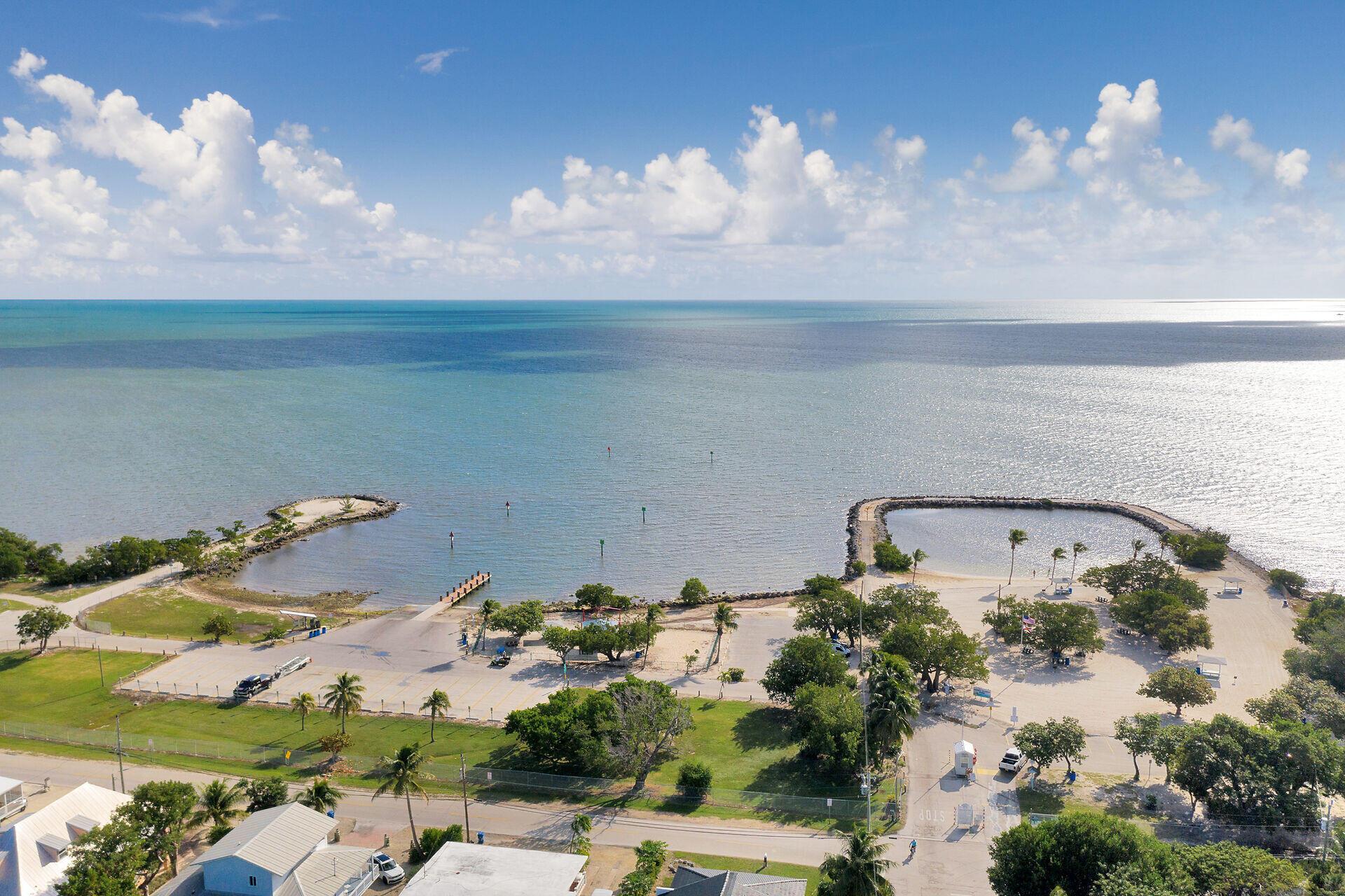 Image 4: Harry Harris Park