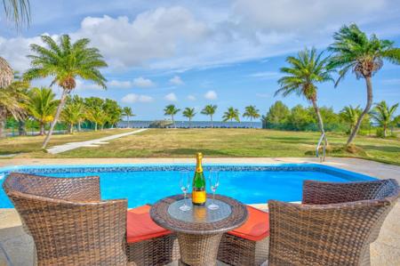 30468 Oleander Boulevard