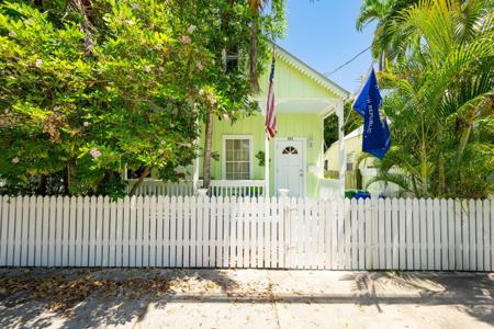 834 Olivia Street