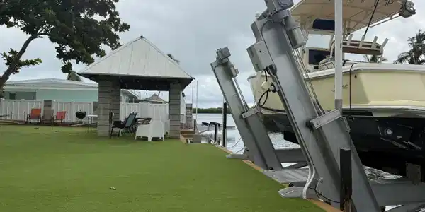 Image 2: dock