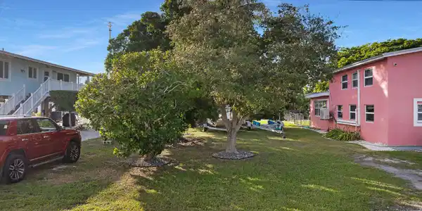 116 Snapper Creek Drive