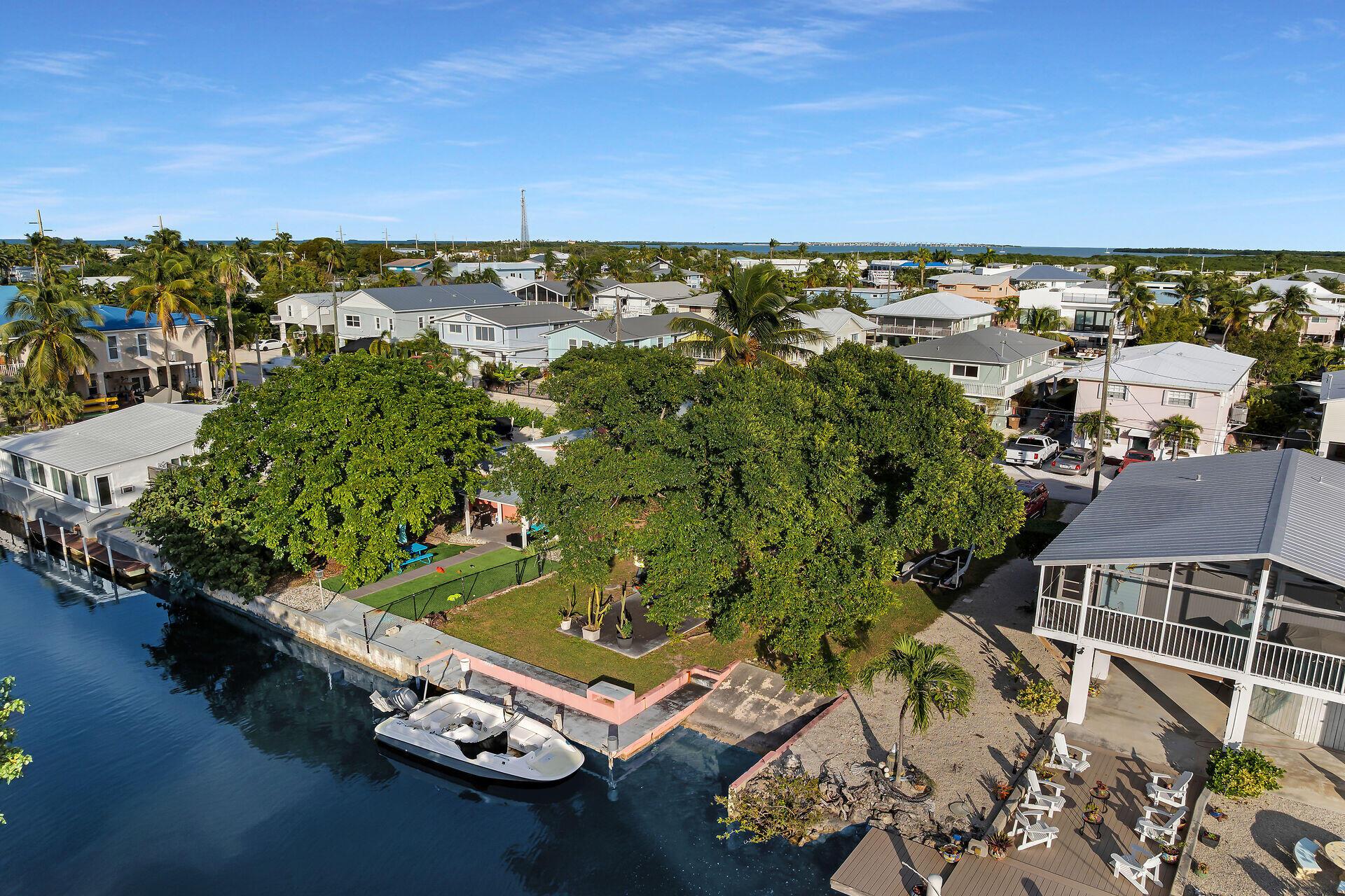 Image 2: virtual-tour-360951-mls-high-res-image-9