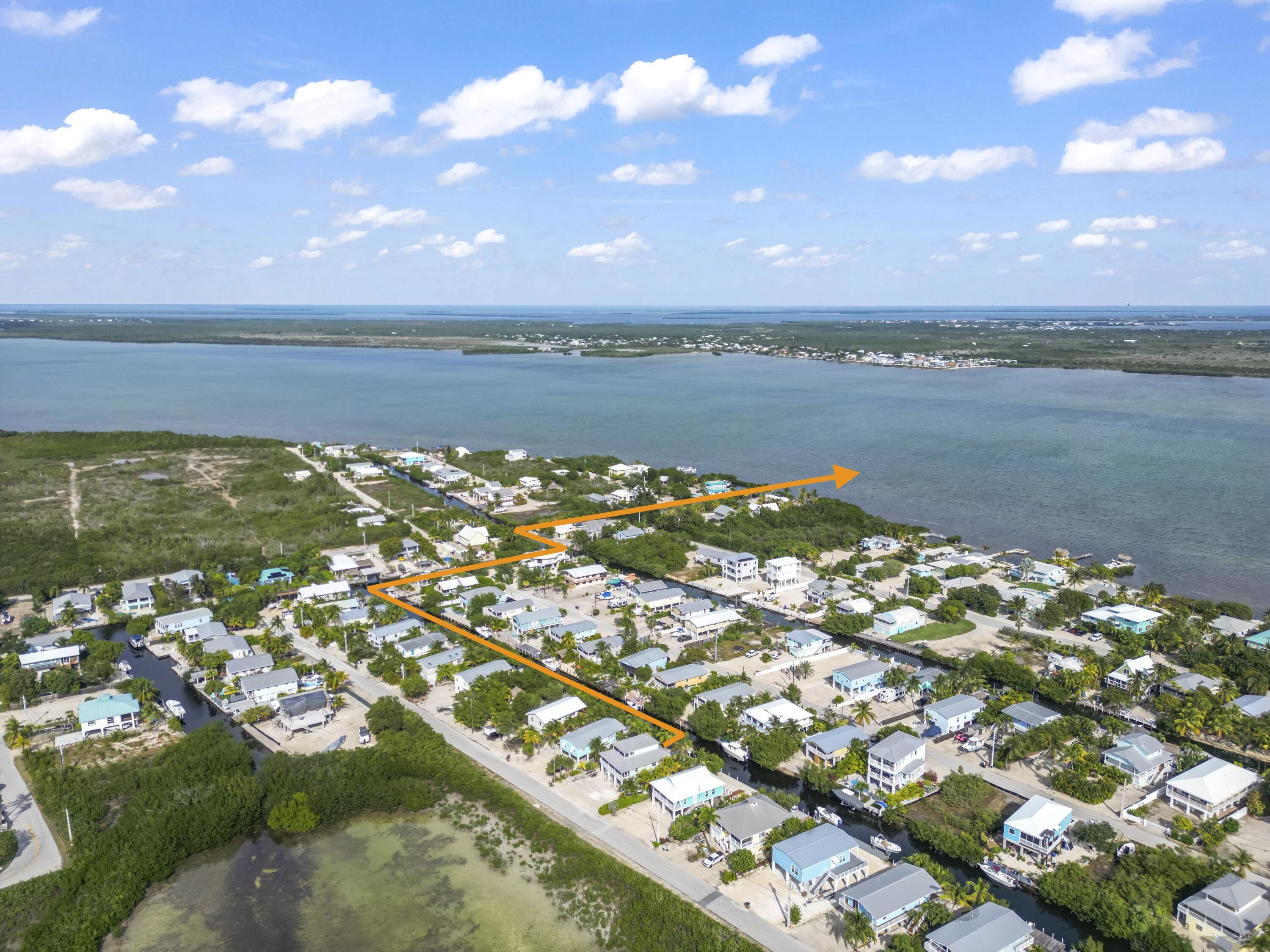 Image 3: arrowDJI_0240