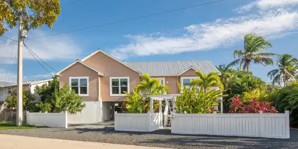 25 Flipper Road