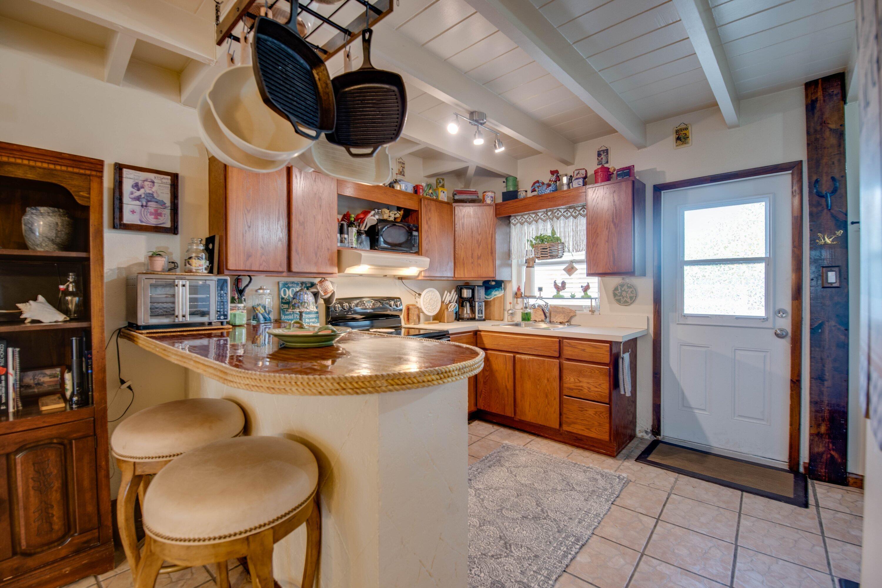 Image 4: 014-360WestShoreDrive-SummerlandKey-FL-3