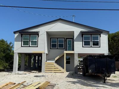 2211 San Sebastian Drive