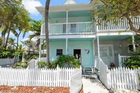 208 Fleming Street