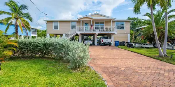 27376 Tobago Lane