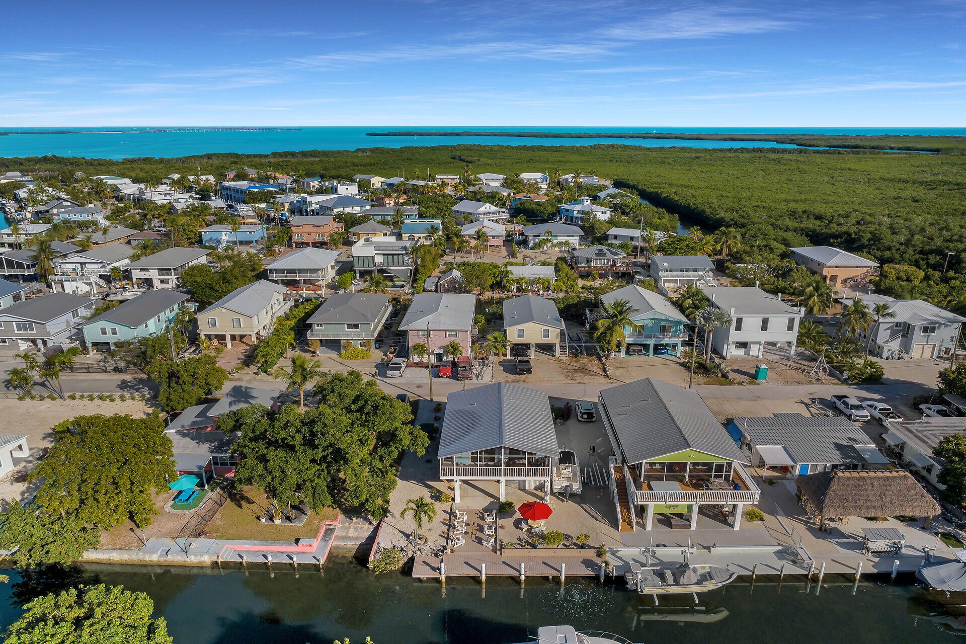 Image 2: virtual-tour-352784-mls-high-res-image-3