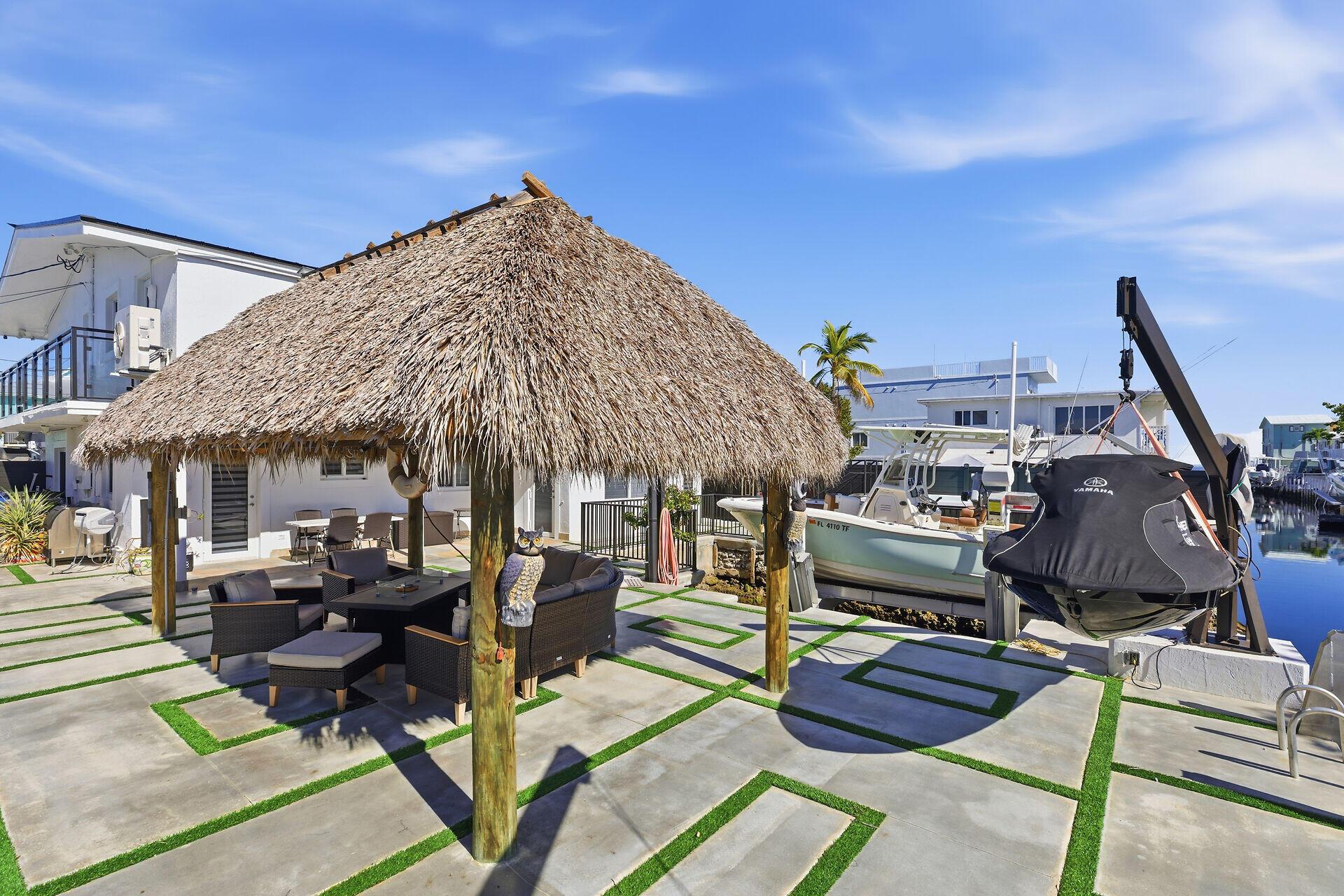 Image 3: Tiki Time