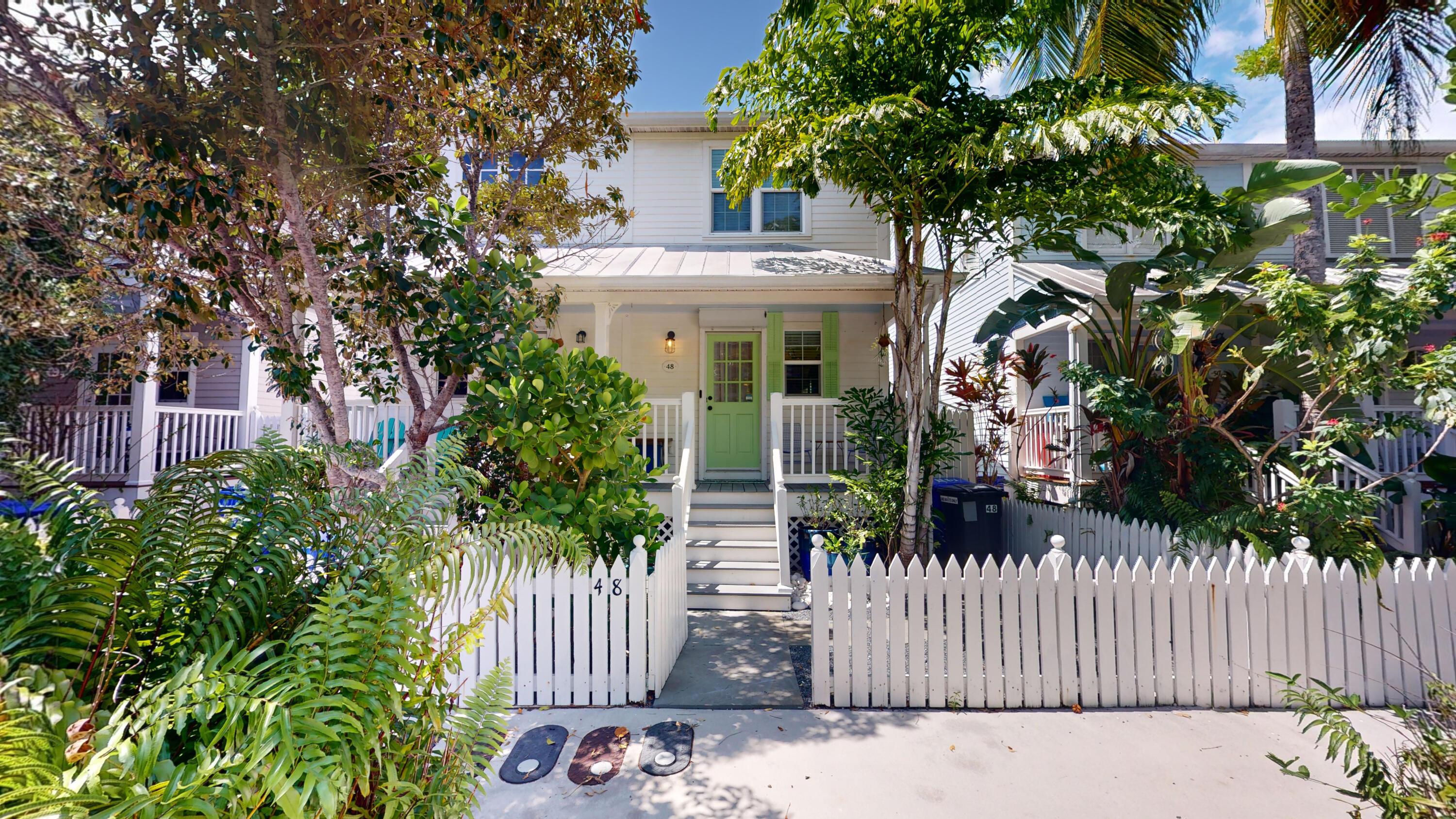 Image 2: Exterior from sidewalk