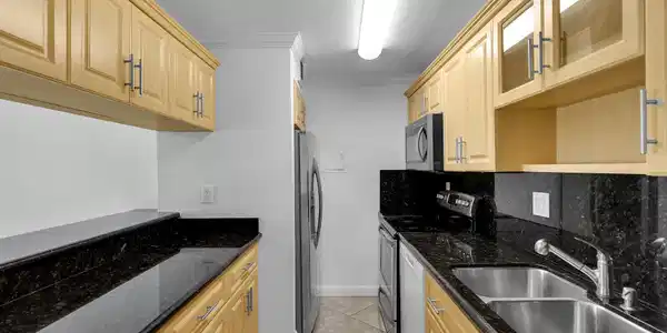Image 3: virtual-tour-358169-03