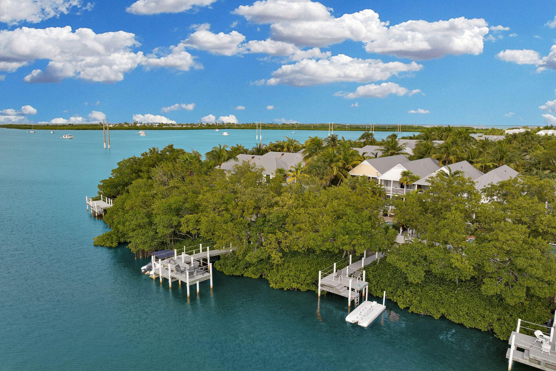 Image 3: Gulfview Pointe