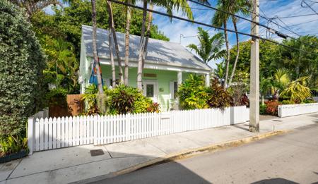 1107 Olivia Street
