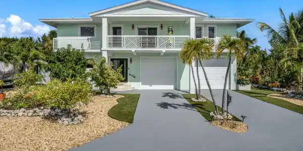 247 W Seaview Circle