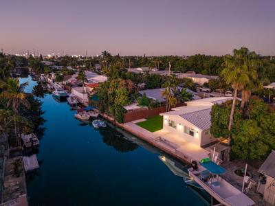 1724 Bahama Drive