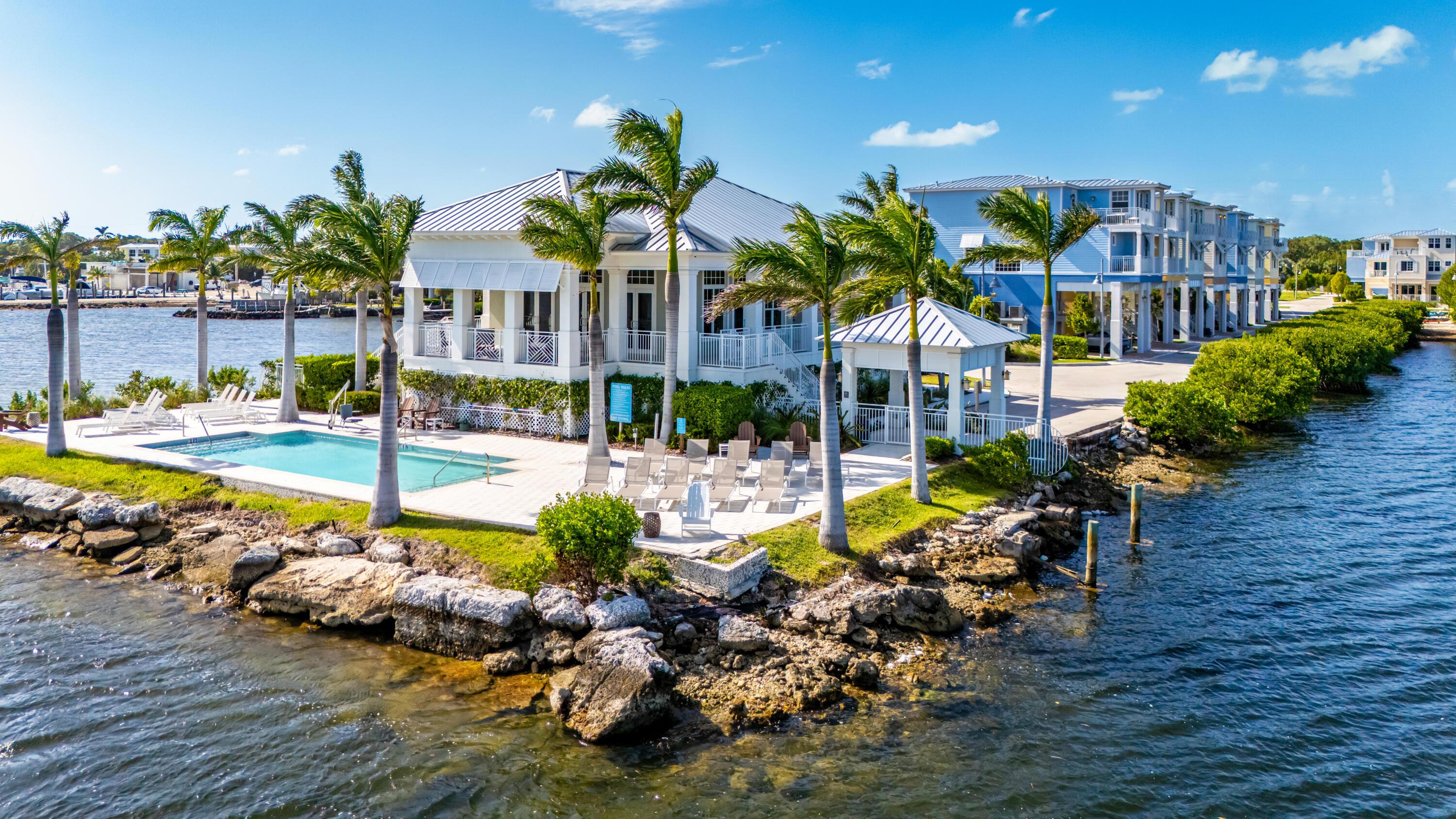 Image 1: Playa Ocean Residences
