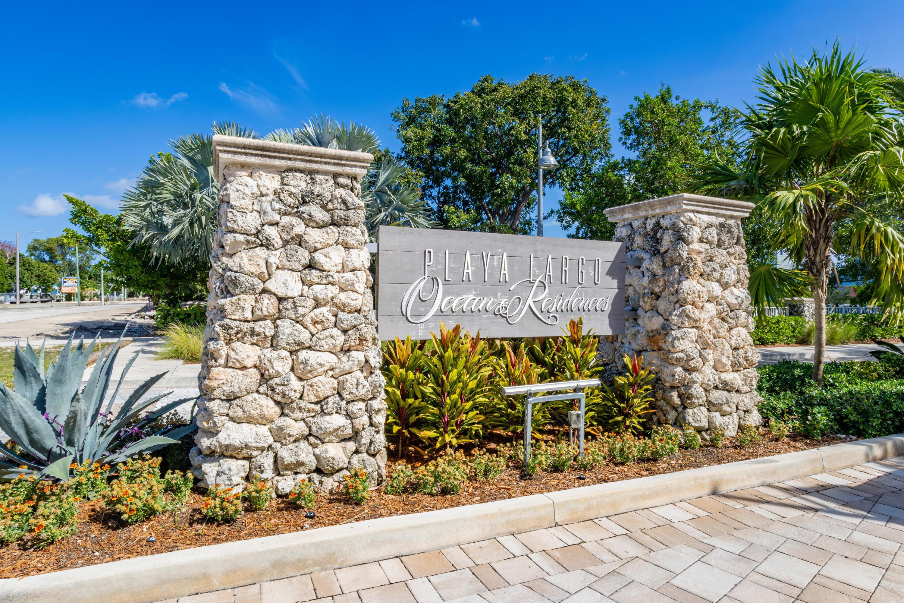 Image 2: Oceanfront Gated Community