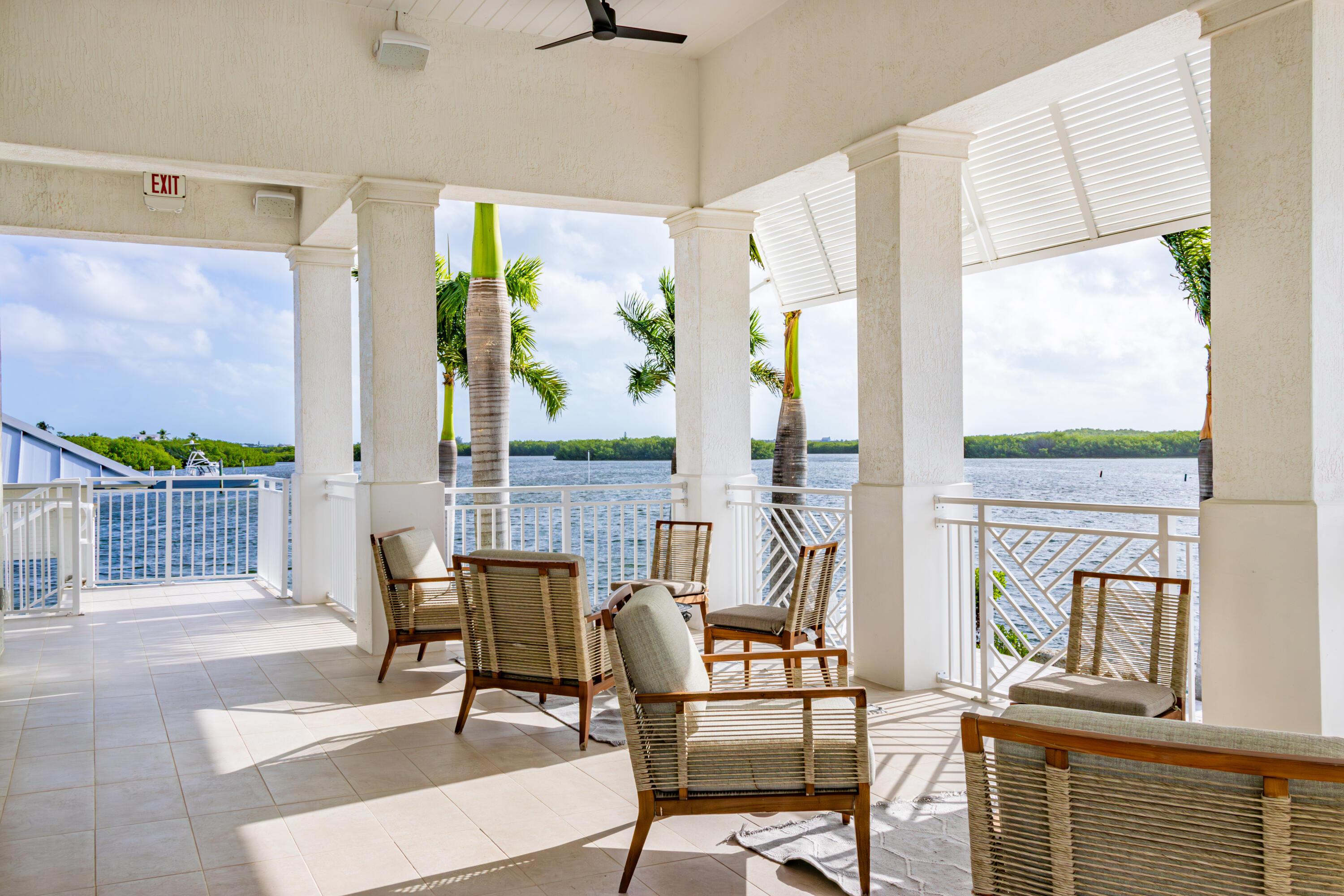 Image 3: Resort-Style Amenities