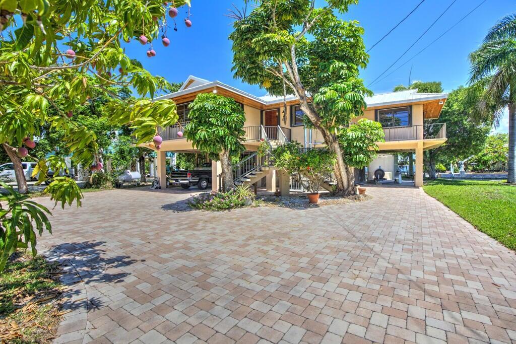 Image 1: 20250528022008788307000000-o